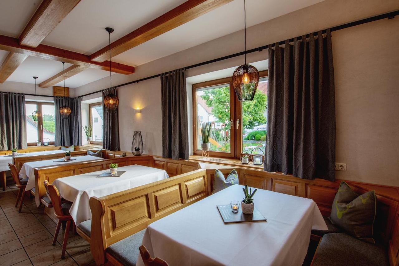 Gasthaus Hotel Ostermeier Attenkirchen Екстериор снимка